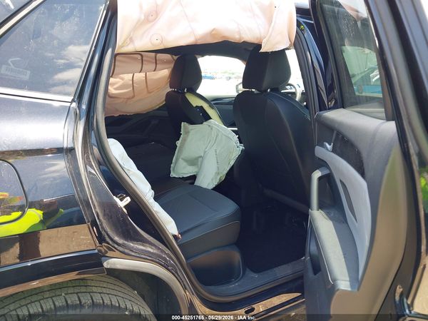 2026 VOLKSWAGEN TIGUAN SE R-LINE BLACK — I8
