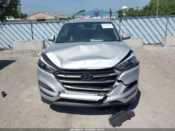 2016 HYUNDAI TUCSON SPORT