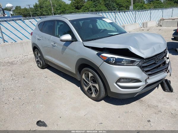 2016 HYUNDAI TUCSON SPORT
