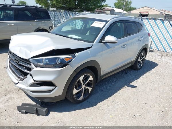 2016 HYUNDAI TUCSON SPORT