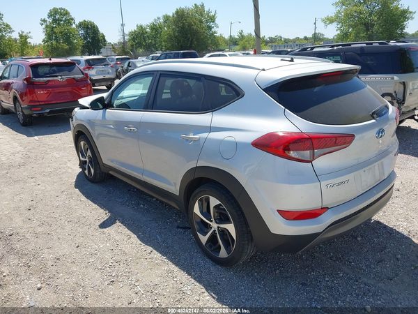 2016 HYUNDAI TUCSON SPORT
