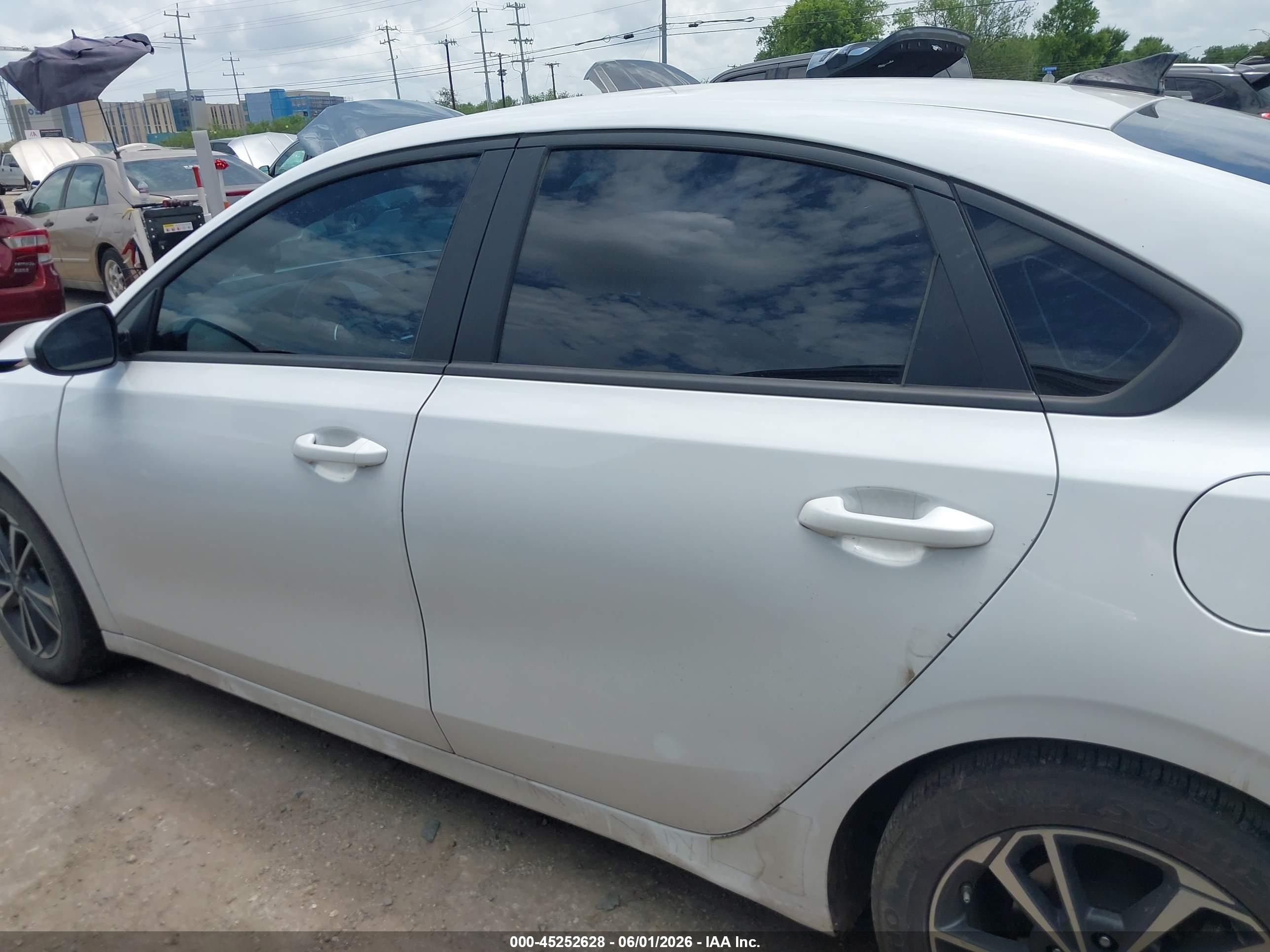 2024 KIA FORTE LXS