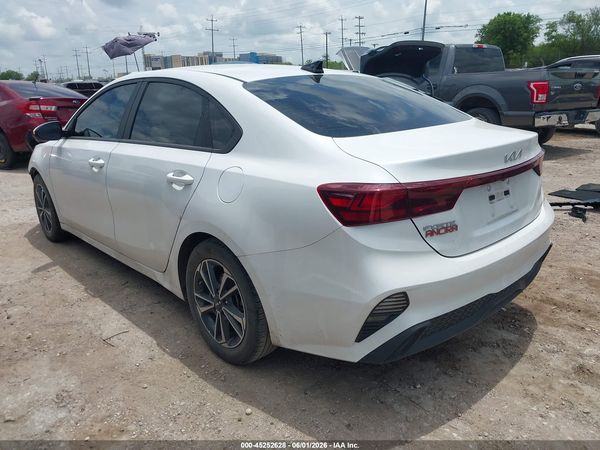 2024 KIA FORTE LXS