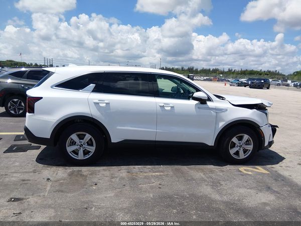 2025 KIA SORENTO LX