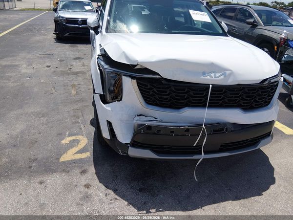 2025 KIA SORENTO LX