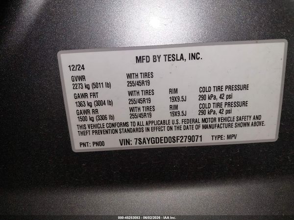 2025 TESLA MODEL Y RWD