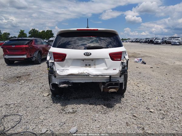 2019 KIA SORENTO 2.4L LX