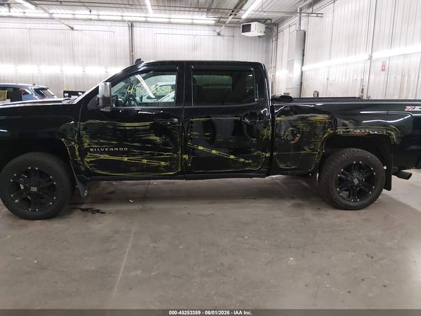 2014 CHEVROLET SILVERADO 1500 2LT — I6