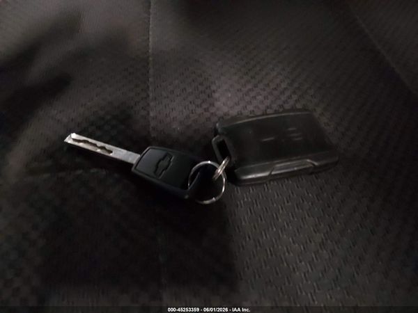 2014 CHEVROLET SILVERADO 1500 2LT — I11