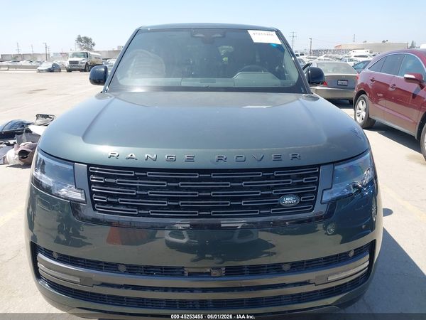 2026 LAND ROVER RANGE ROVER P550E SE