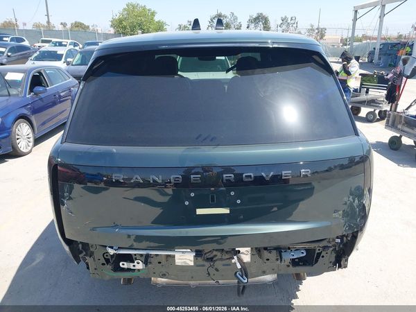 2026 LAND ROVER RANGE ROVER P550E SE