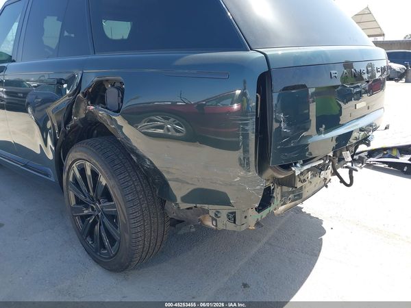 2026 LAND ROVER RANGE ROVER P550E SE