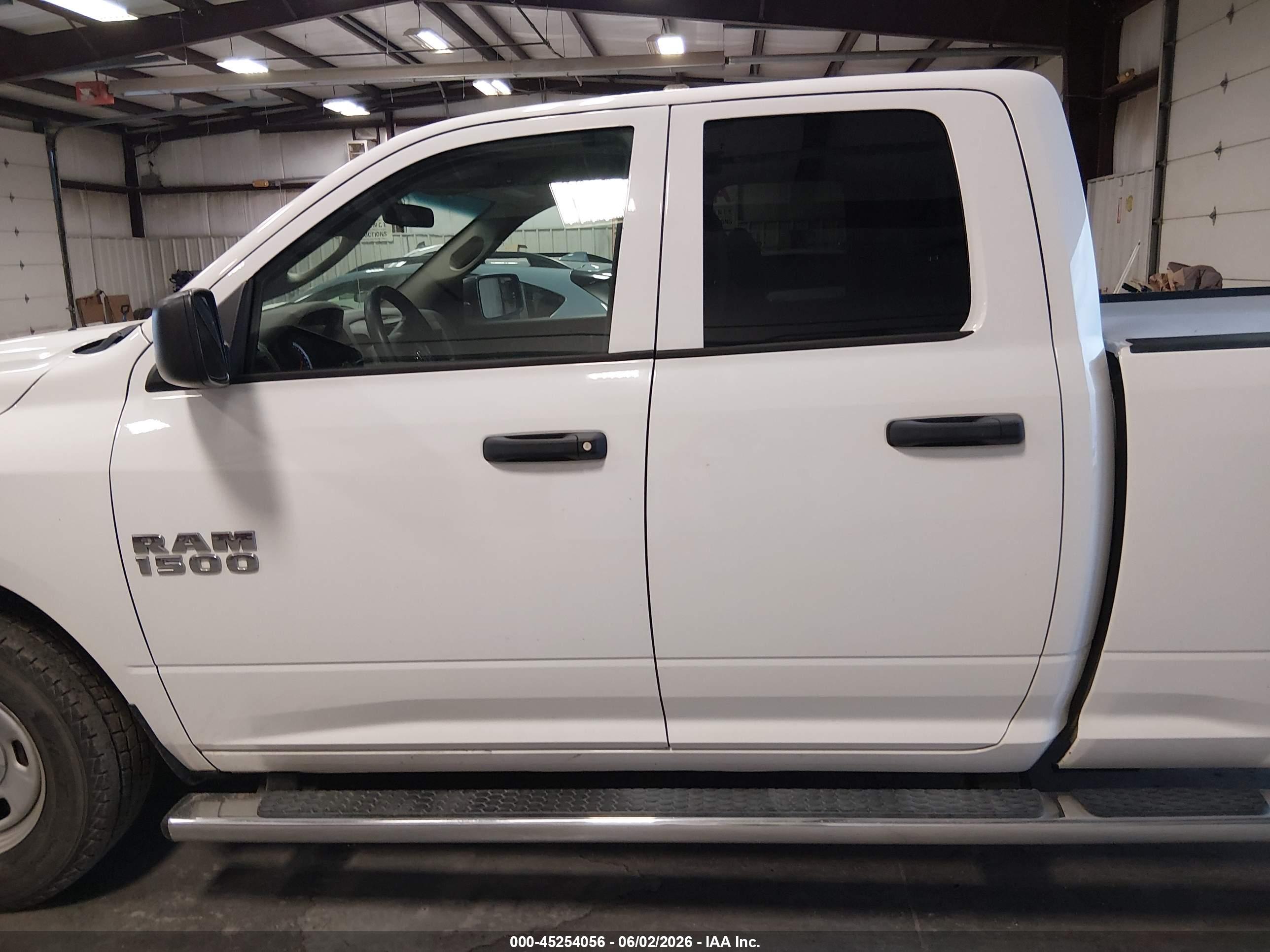 2018 RAM 1500 TRADESMAN  4X2 6'4 BOX