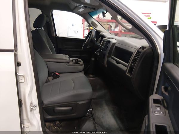 2018 RAM 1500 TRADESMAN  4X2 6'4 BOX