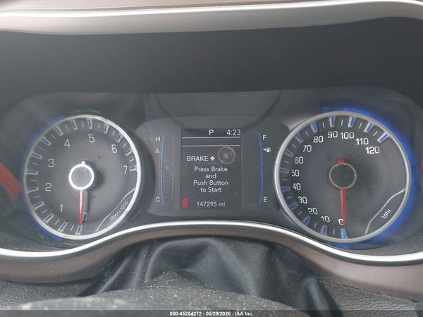 2017 CHRYSLER PACIFICA TOURING-L — I7