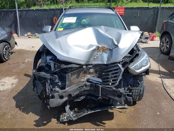 2018 HYUNDAI SANTA FE SE