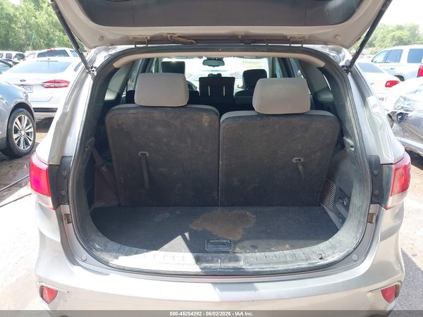 2018 HYUNDAI SANTA FE SE
