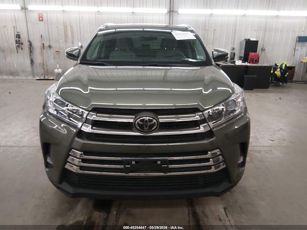 2019 TOYOTA HIGHLANDER LIMITED
