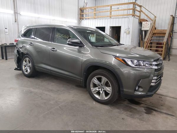 2019 TOYOTA HIGHLANDER LIMITED