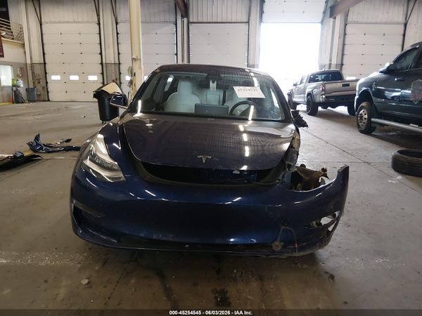 2018 TESLA MODEL 3 LONG RANGE/PERFORMANCE