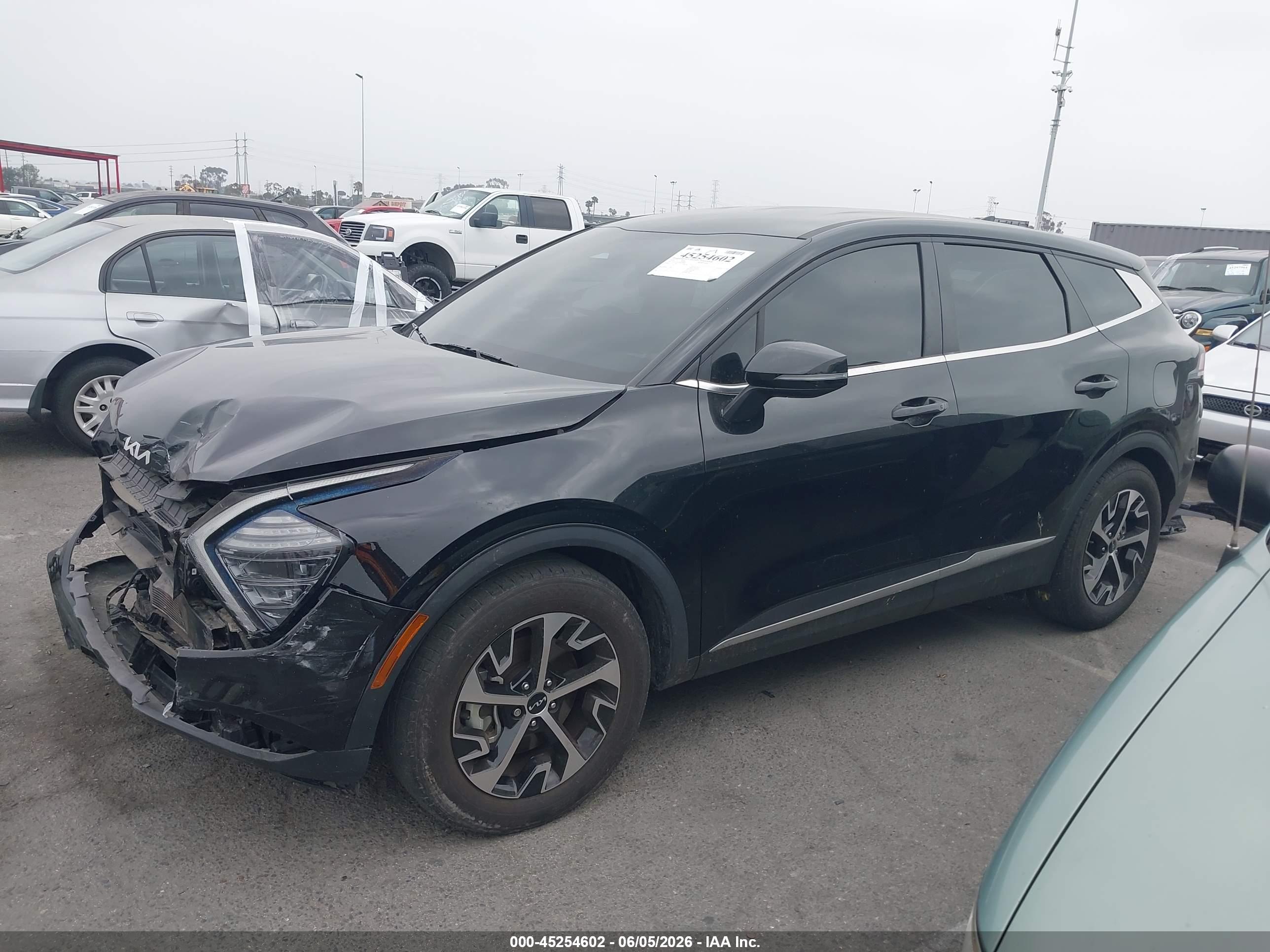 2024 KIA SPORTAGE EX