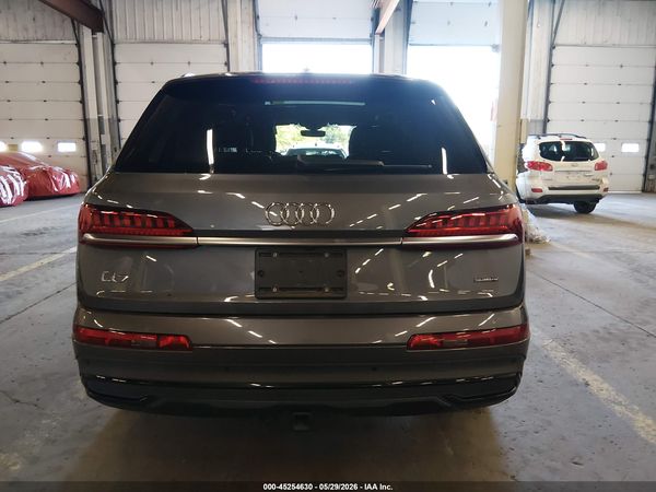 2021 AUDI Q7