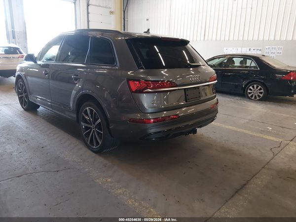 2021 AUDI Q7