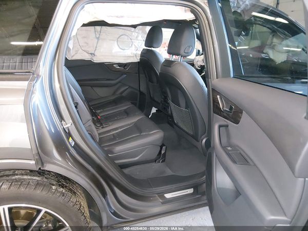 2021 AUDI Q7