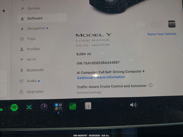 2024 TESLA MODEL Y