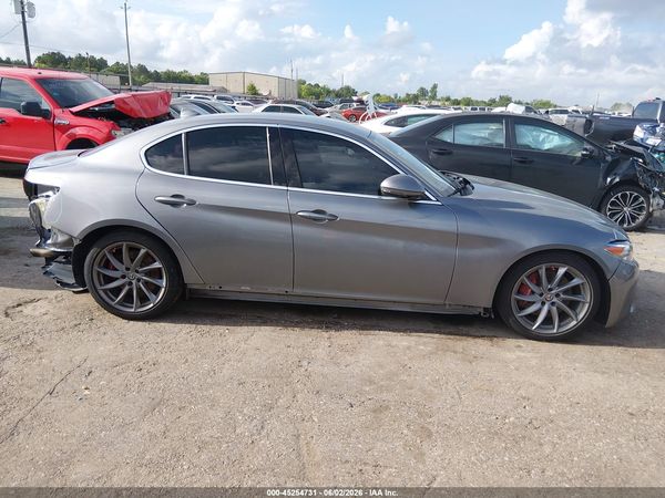 2018 ALFA ROMEO GIULIA RWD