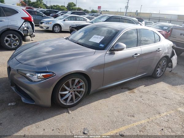 2018 ALFA ROMEO GIULIA RWD
