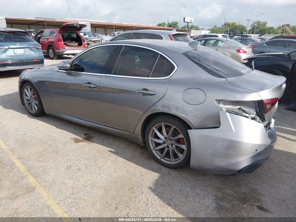 2018 ALFA ROMEO GIULIA RWD
