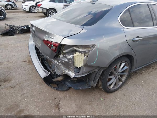 2018 ALFA ROMEO GIULIA RWD