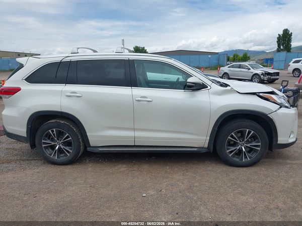 2018 TOYOTA HIGHLANDER LE PLUS