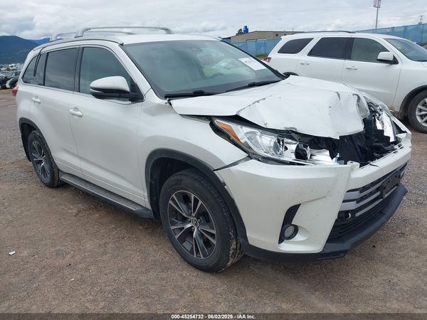 2018 TOYOTA HIGHLANDER LE PLUS