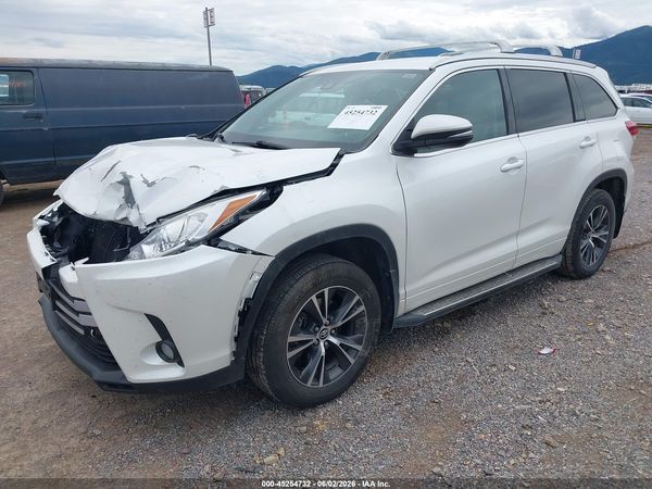 2018 TOYOTA HIGHLANDER LE PLUS
