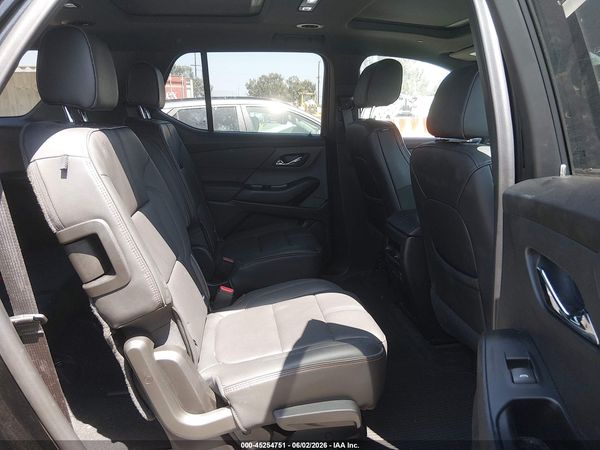 2023 CHEVROLET TRAVERSE AWD RS — I8
