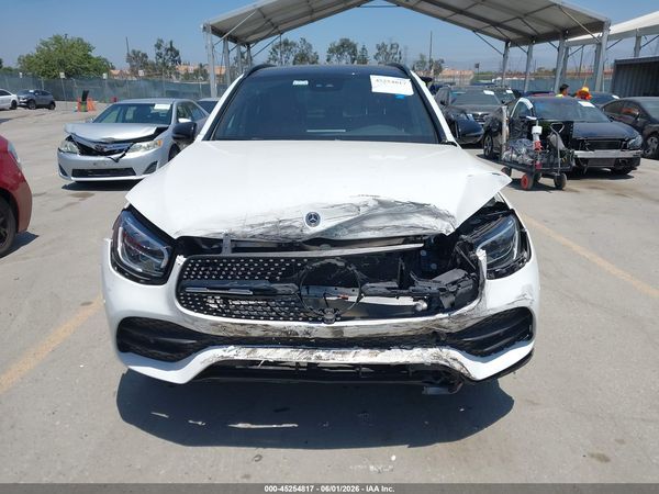 2022 MERCEDES-BENZ GLC 300 SUV