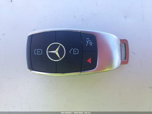 2022 MERCEDES-BENZ GLC 300 SUV