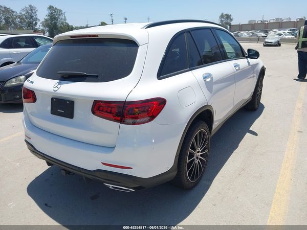2022 MERCEDES-BENZ GLC 300 SUV
