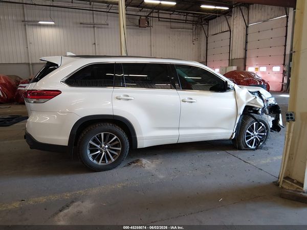 2018 TOYOTA HIGHLANDER XLE
