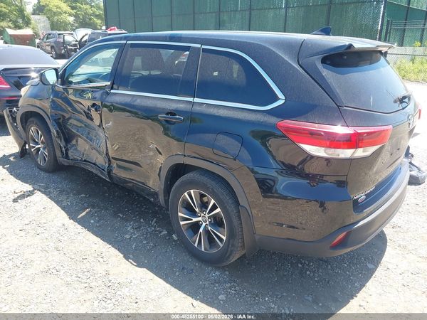 2018 TOYOTA HIGHLANDER LE PLUS