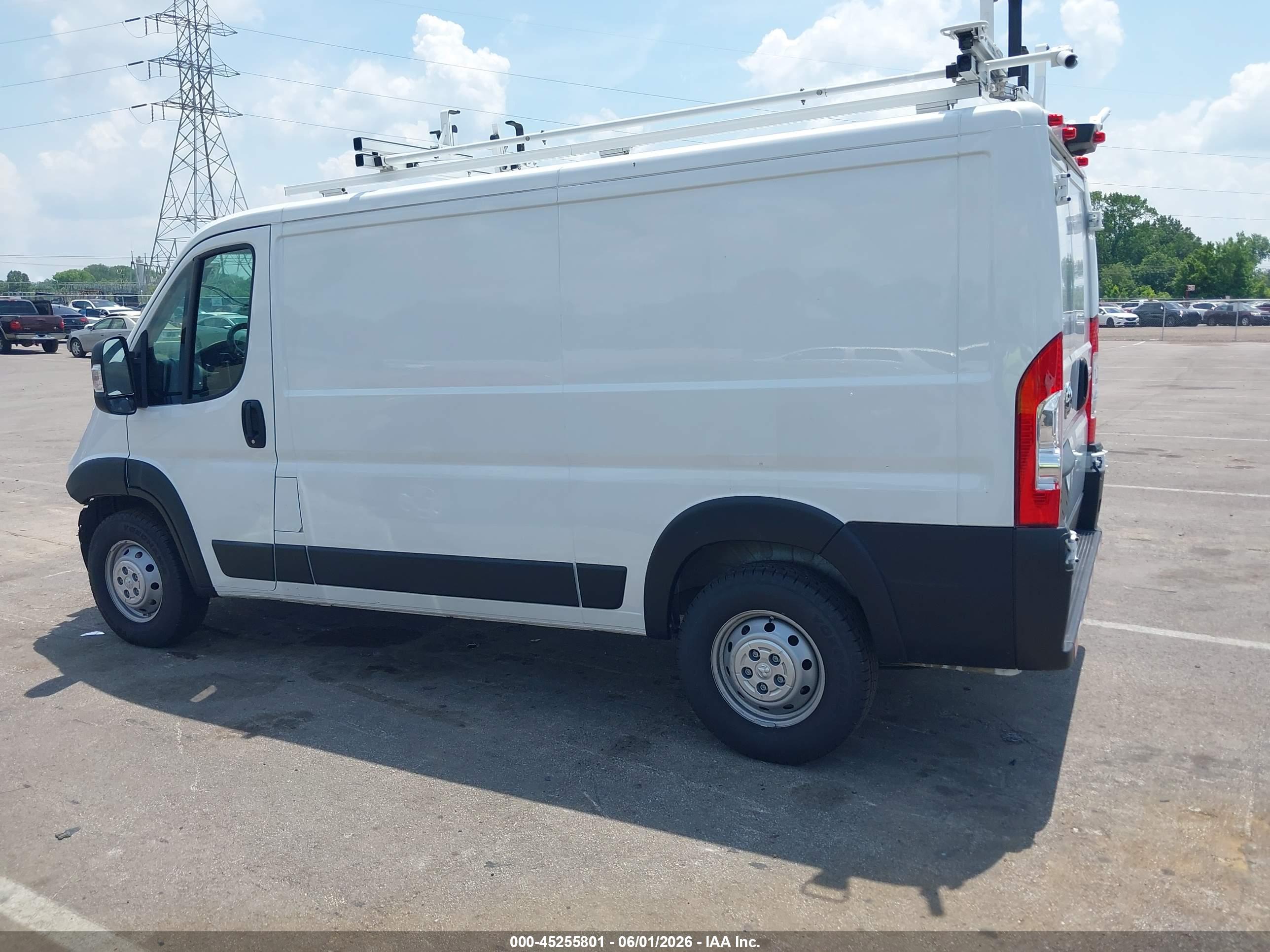 2023 RAM PROMASTER 1500 LOW ROOF 136 WB