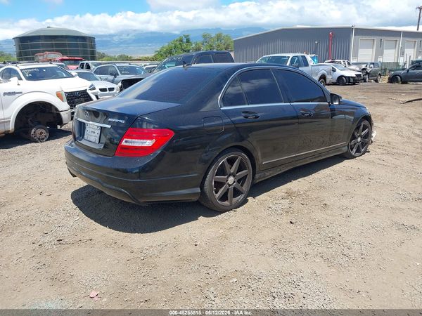2014 MERCEDES-BENZ C 250 SPORT