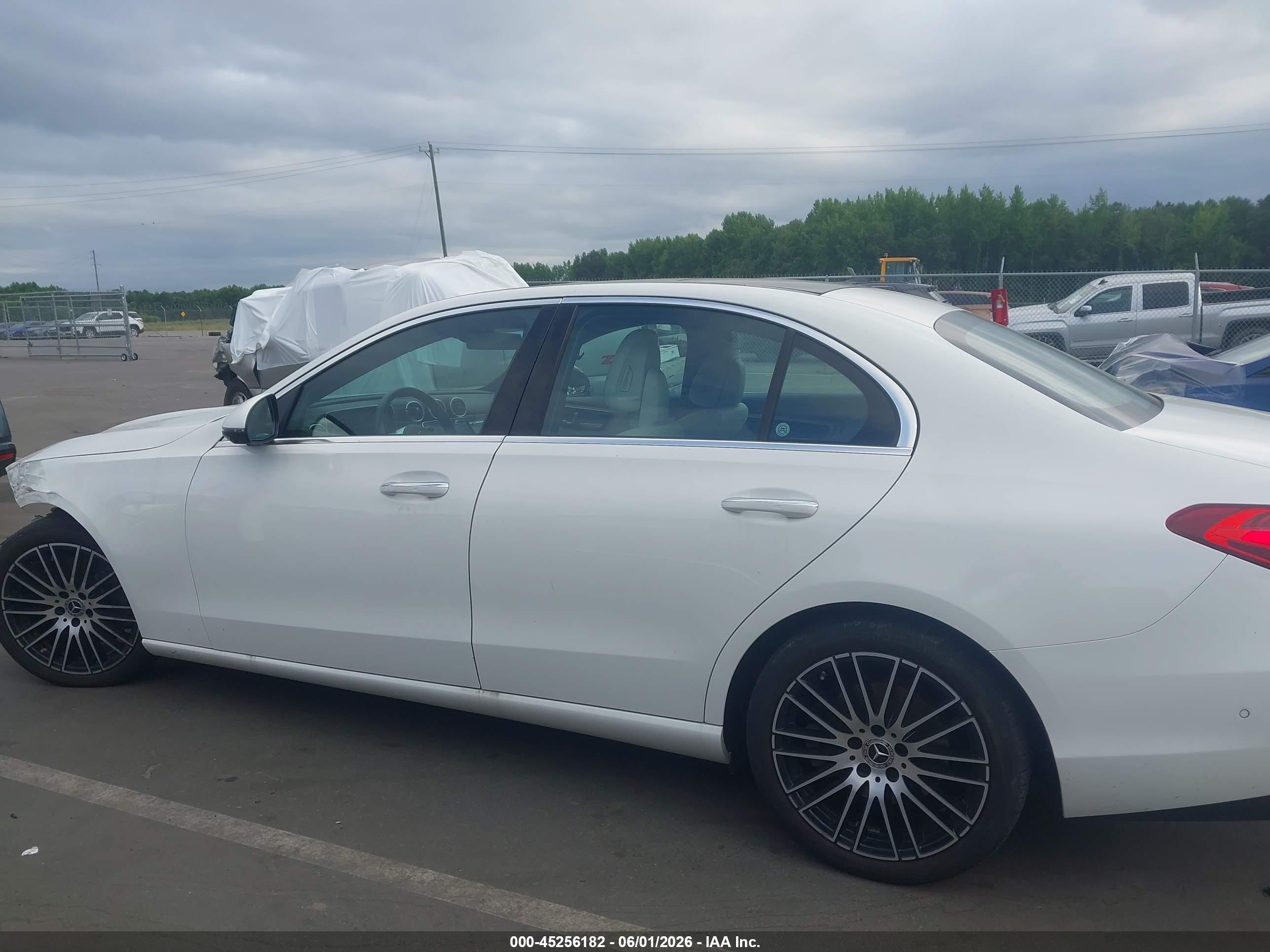 2024 MERCEDES-BENZ C 300
