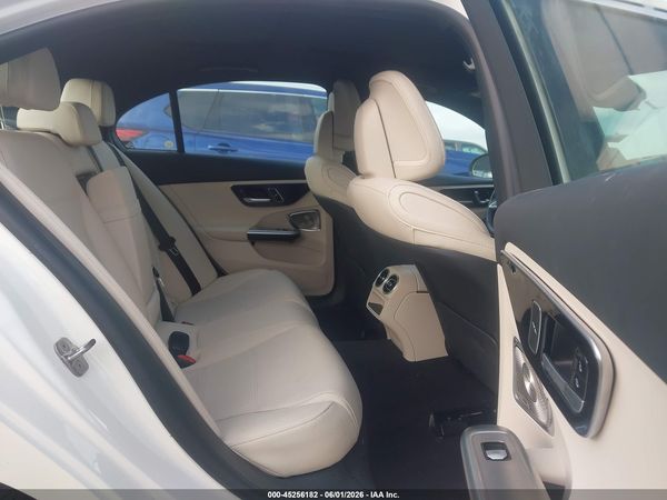 2024 MERCEDES-BENZ C 300