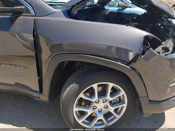 2024 JEEP COMPASS LATITUDE LUX FWD