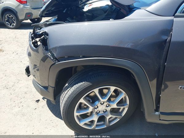 2024 JEEP COMPASS LATITUDE LUX FWD