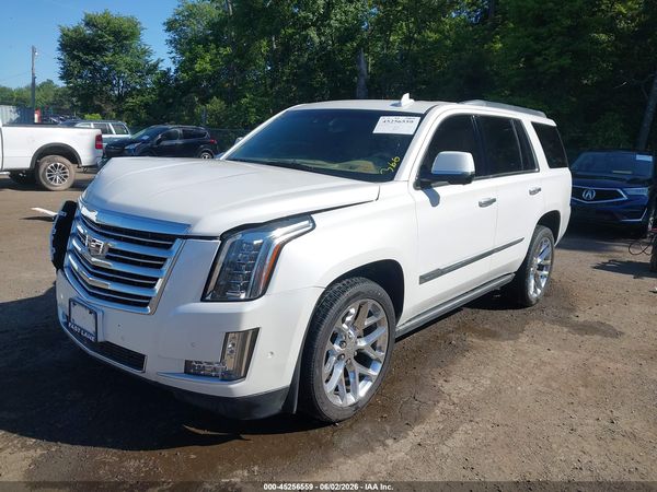 2018 CADILLAC ESCALADE PLATINUM