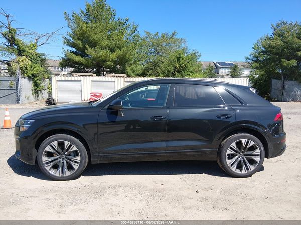 2025 AUDI Q8